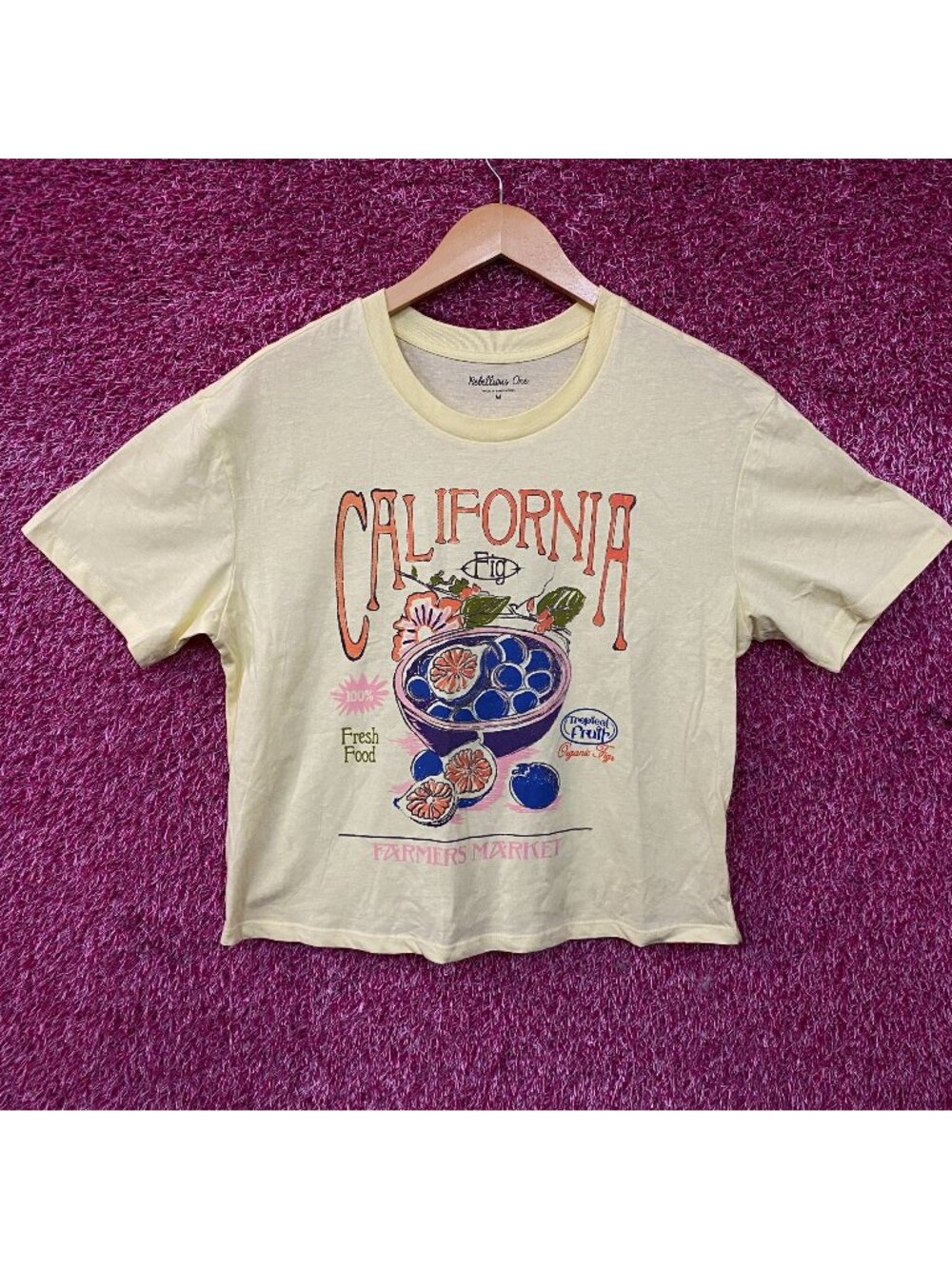 Rebellious One "California Fig Farmers Market" Cropped Graphic T-Shirt Medium